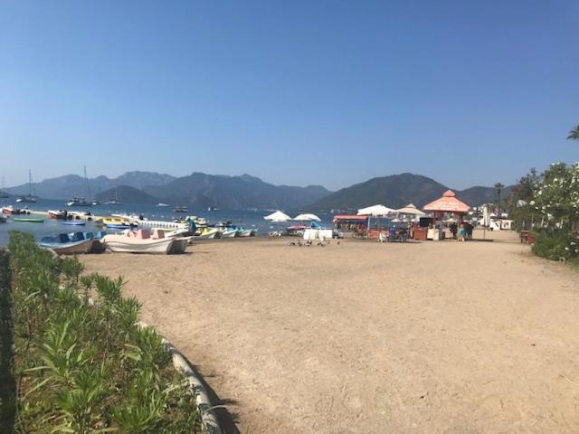 Ide Beach Home มาร์มาริส ภายนอก รูปภาพ